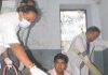 एमबीएस हॉस्पिटल की सफाई के लिए अधीक्षक ने उठाया झाडू