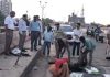 जिला कलक्टर ने देखी शहर में टूटी सड़कों की बदहाली