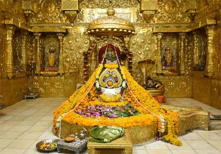 भारत के बारह ज्योतिर्लिंगों में सर्वोपरि है – सोमनाथ मंदिर