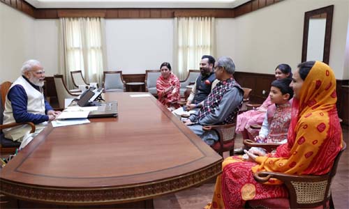 मेवाड़ राजपरिवार ने प्रधानमंत्री श्री नरेंद्र मोदी से शिष्टाचार भेंट की